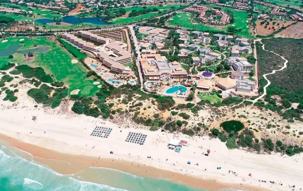 Amàre Beach Hotel Sancti Petri an der Playa de la Barrosa mit direkter Strandlage und Atlantikblick
