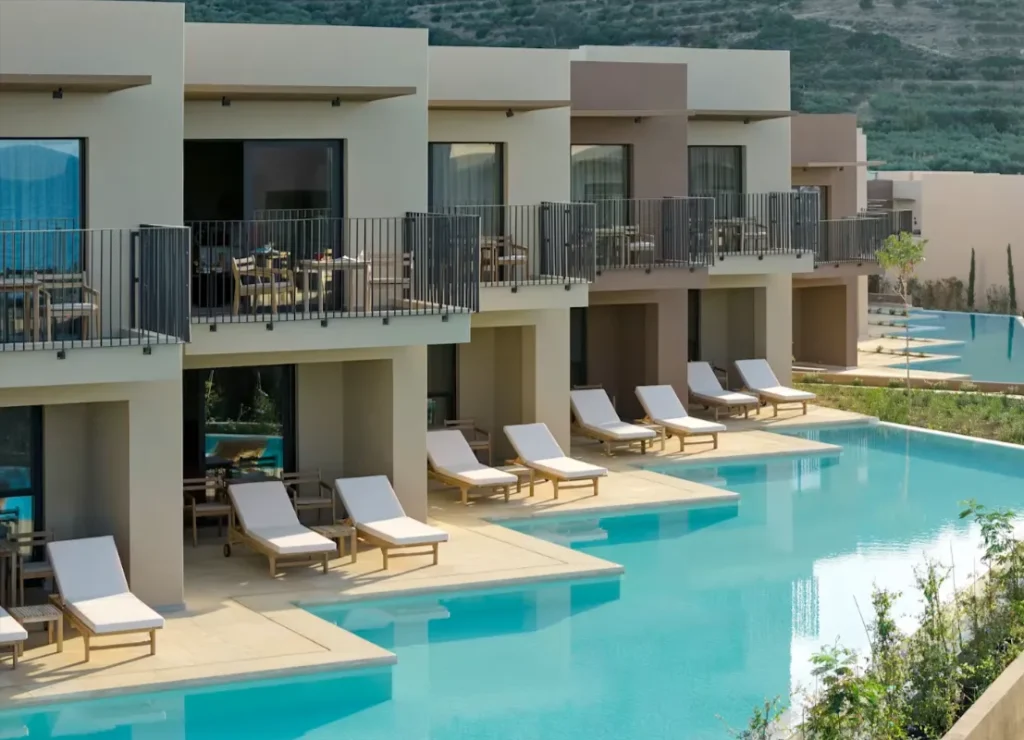 5* ananea Rocrita Hotel Kreta &ndash; moderne Swim-Up-Zimmer mit privater Terrasse und direktem Poolzugang in Mochlos
